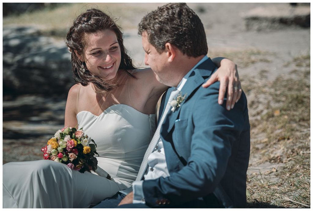 bride-and-groom-wedding-portraits-photo