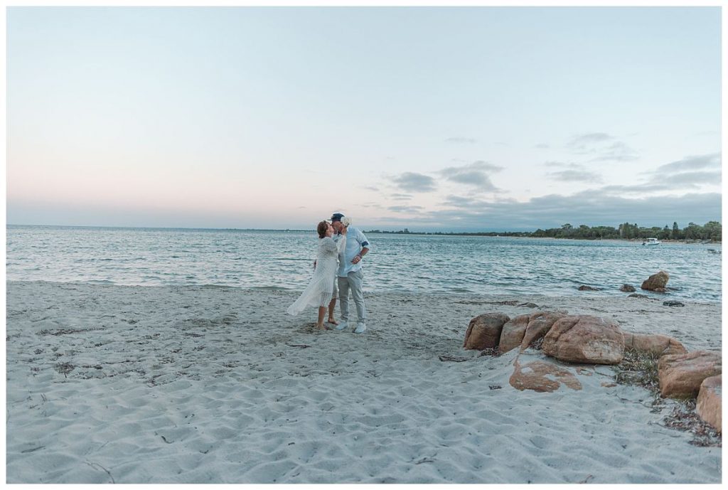 beach-wedding-near-perth-photo