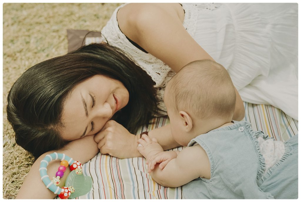 mother-loves-her-kid-photo-session-ideas-video