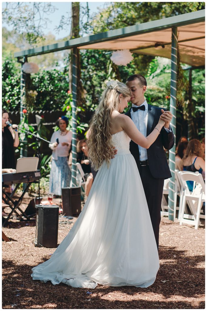 beautiful-first-dance-sydney-wedding-photo