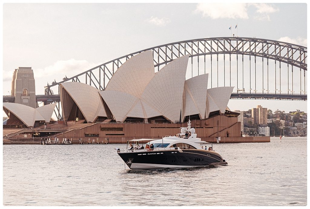 sydney opera house wedding photo